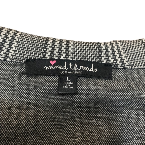 mixed threads brand black and white plaid button down shirt - Picture 2 of 2